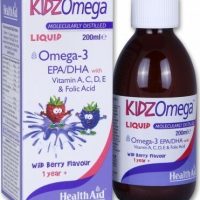 Health Aid Kidz Omega Συμπλήρωμα Διατροφής Ωμέγα 3 & Βιταμίνες Για Παιδιά Σε Σιρόπι Με Γεύση Βατόμουρο 200ml